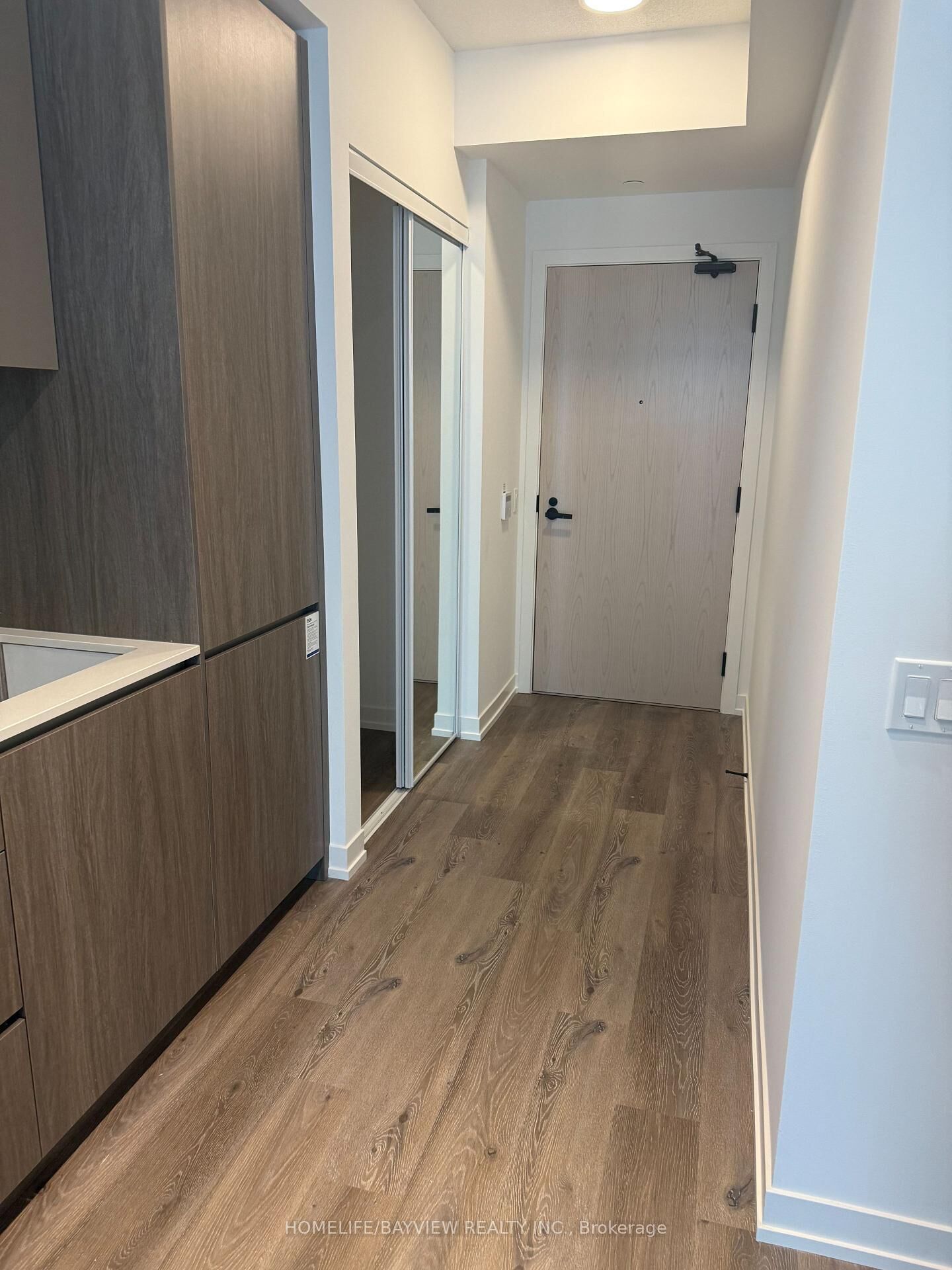Property Photo: 28 Interchange Way 1016 ON L4K 0P8
