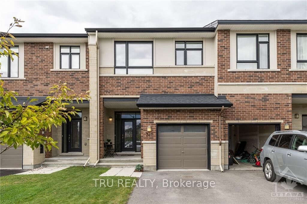 Property Photo:  347 Ardmore Street  ON K4M 0E1 