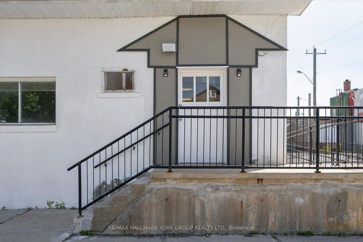 Property Photo:  21 Ann Street  ON L0E 1E0 
