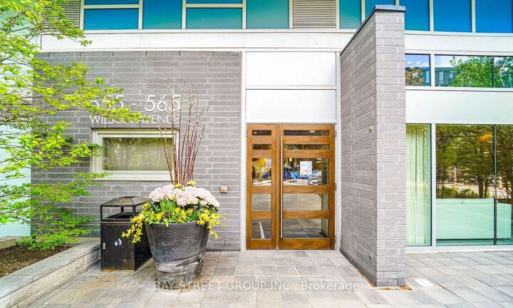 Property Photo:  555 Wilson Avenue E308  ON M3H 0C5 