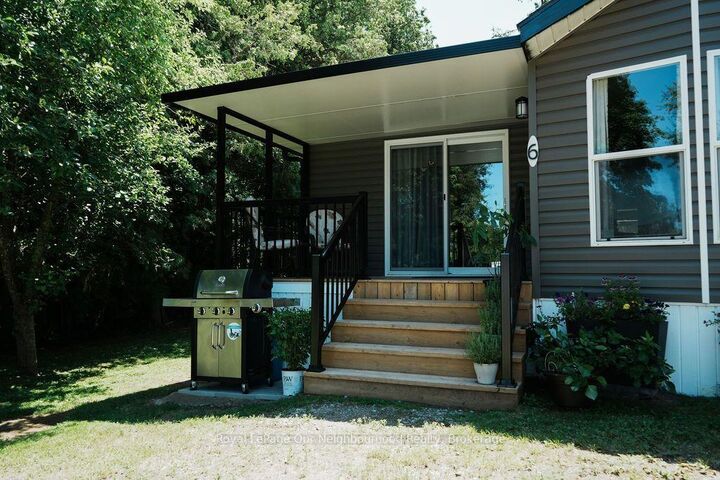 Property Photo: 1093 County Rd 28 Road 6 ON K0L 1V0