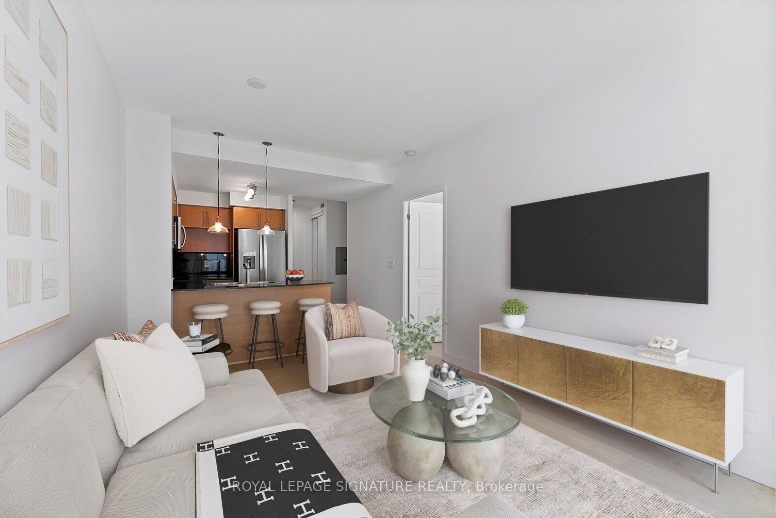 Property Photo:  18 Yonge Street Ph11  ON M5E 1Z8 