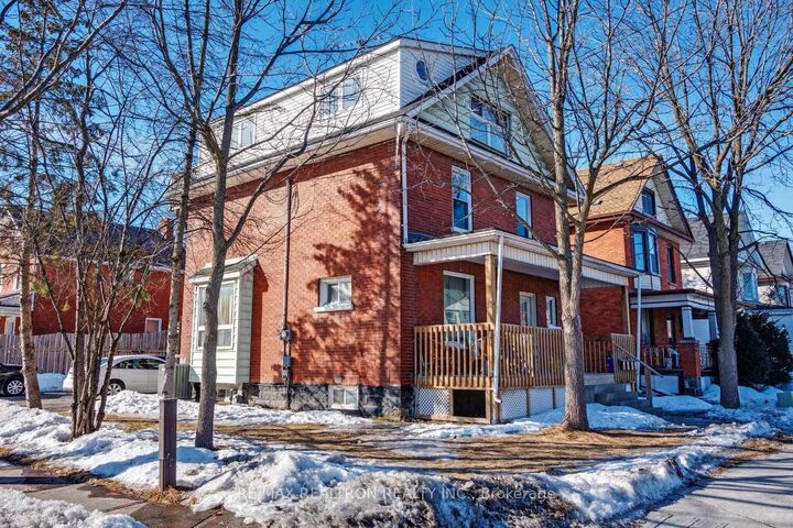 54 Ritson Road S — photo 1