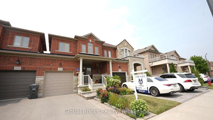 Property for sale — photo 1