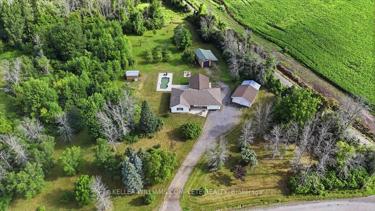 Property Photo:  16 Bonisteel Road  ON K8V 5P8 