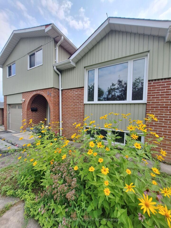 Property Photo:  63 Springdale Drive  ON L4M 5A9 