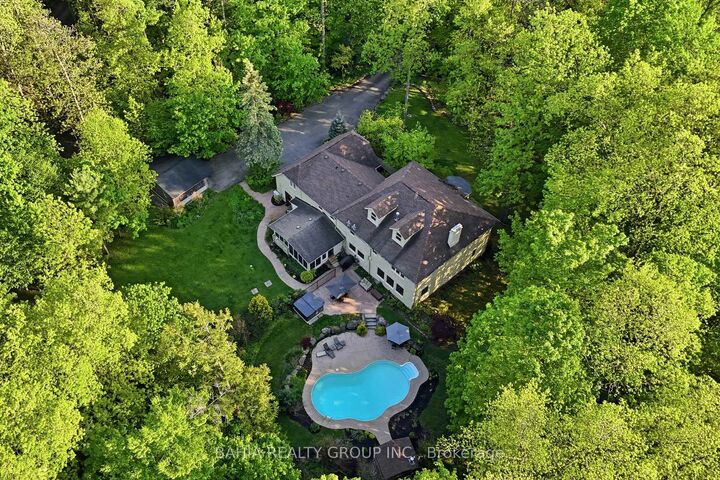 8663 Wood Close N/A — photo 1