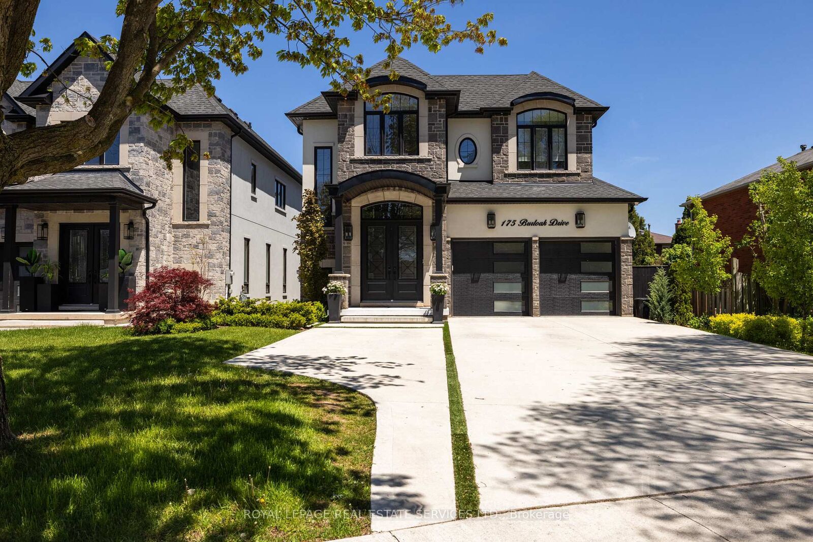 Property Photo: 175 Burloak Drive W ON L6L 6E6