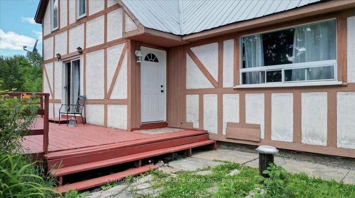 Property Photo:  710 Rose Island Road  ON K0L 1P0 