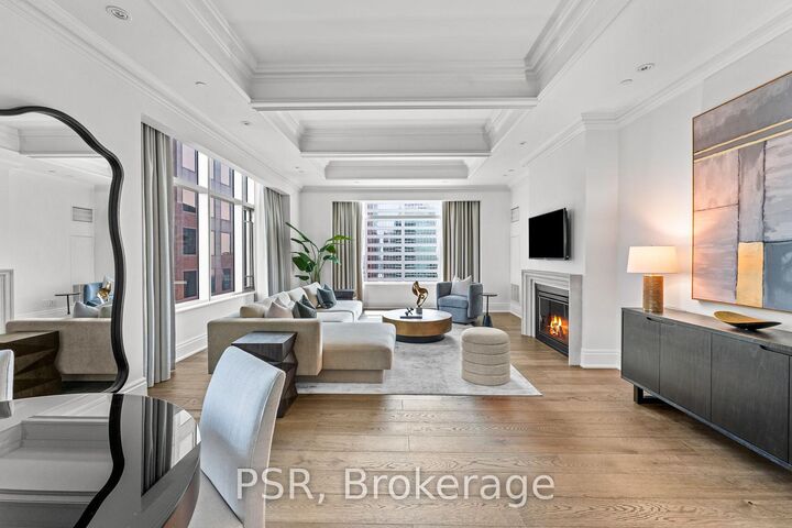 Property Photo:  311 Bay Street 4804  ON M5H 4G5 