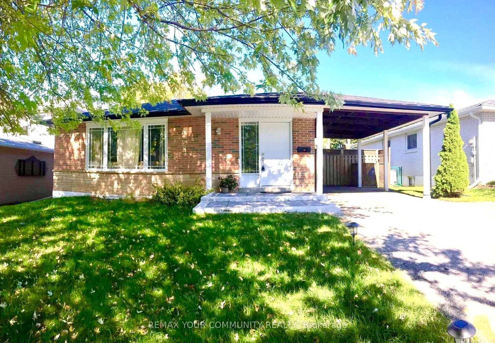 Property Photo:  973 Wildwood Drive Bsmt  ON L3Y 2B4 