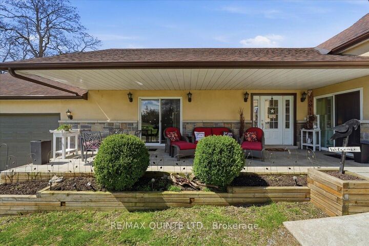 Property Photo:  1686 County Road 13 N/A  ON K0K 2P0 