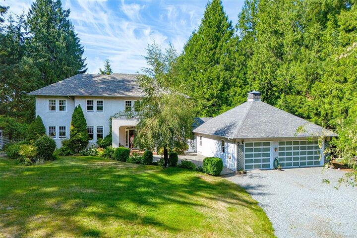Property Photo: 11418 Sycamore Pl BC V8L 5L2