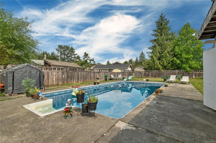 Property Photo: 2605 Soderholm Rd BC V9W 1M2