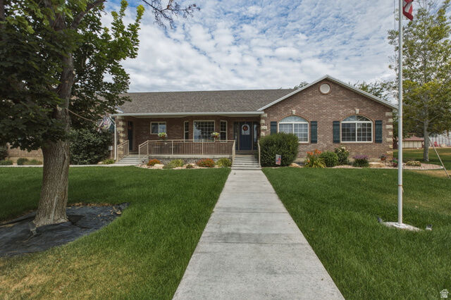Property Photo:  265 E 100 N  UT 84629 