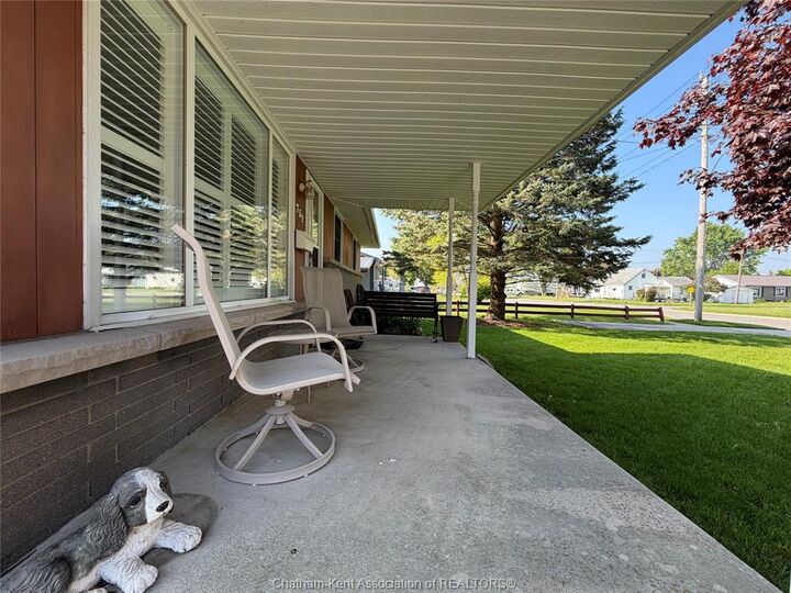 Property Photo: 751 Albert Street ON N8A 1Y8