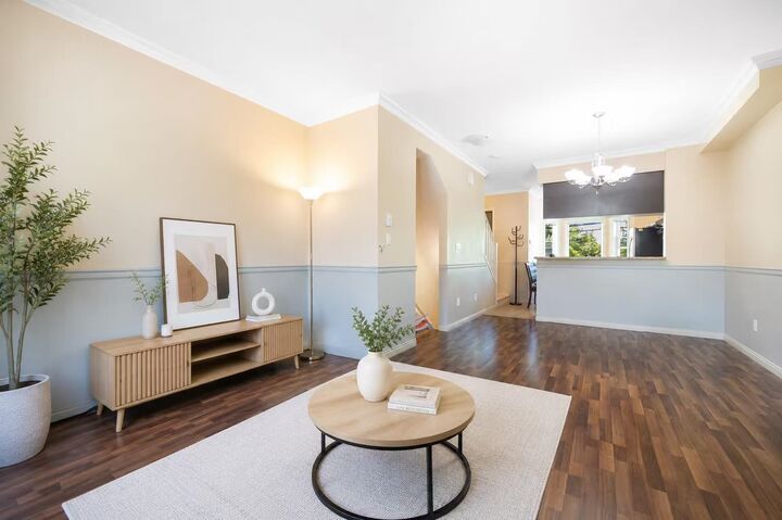 Property Photo: 9751 Ferndale Road 3 BC V6Y 1X4