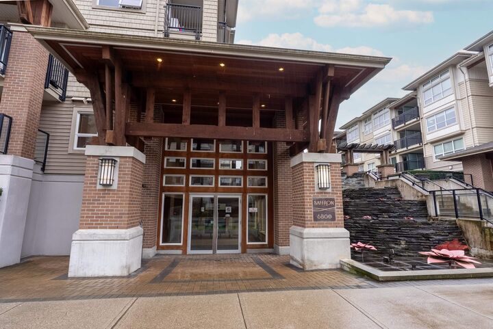 Property Photo:  6800 Eckersley Road 102  BC V6Y 0E7 
