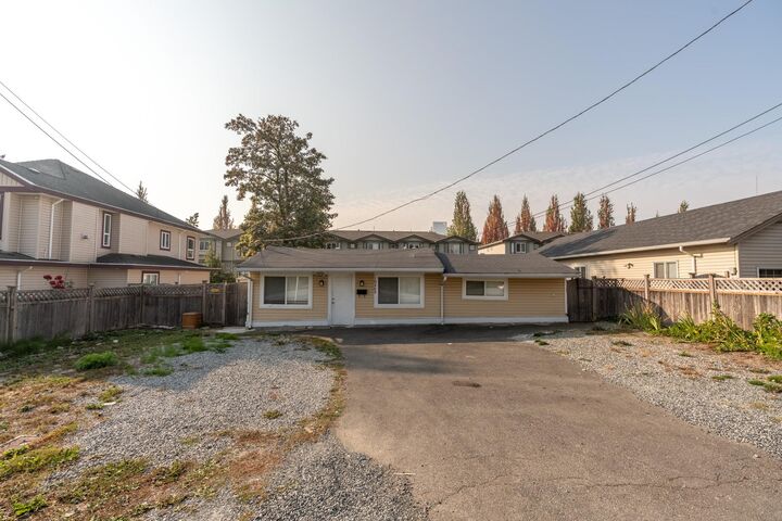 10269 139A Street — photo 1