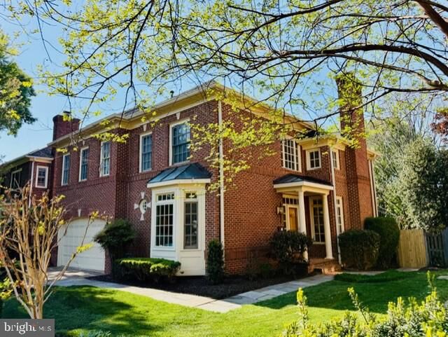 Property Photo:  4831 26th Street N  VA 22207 
