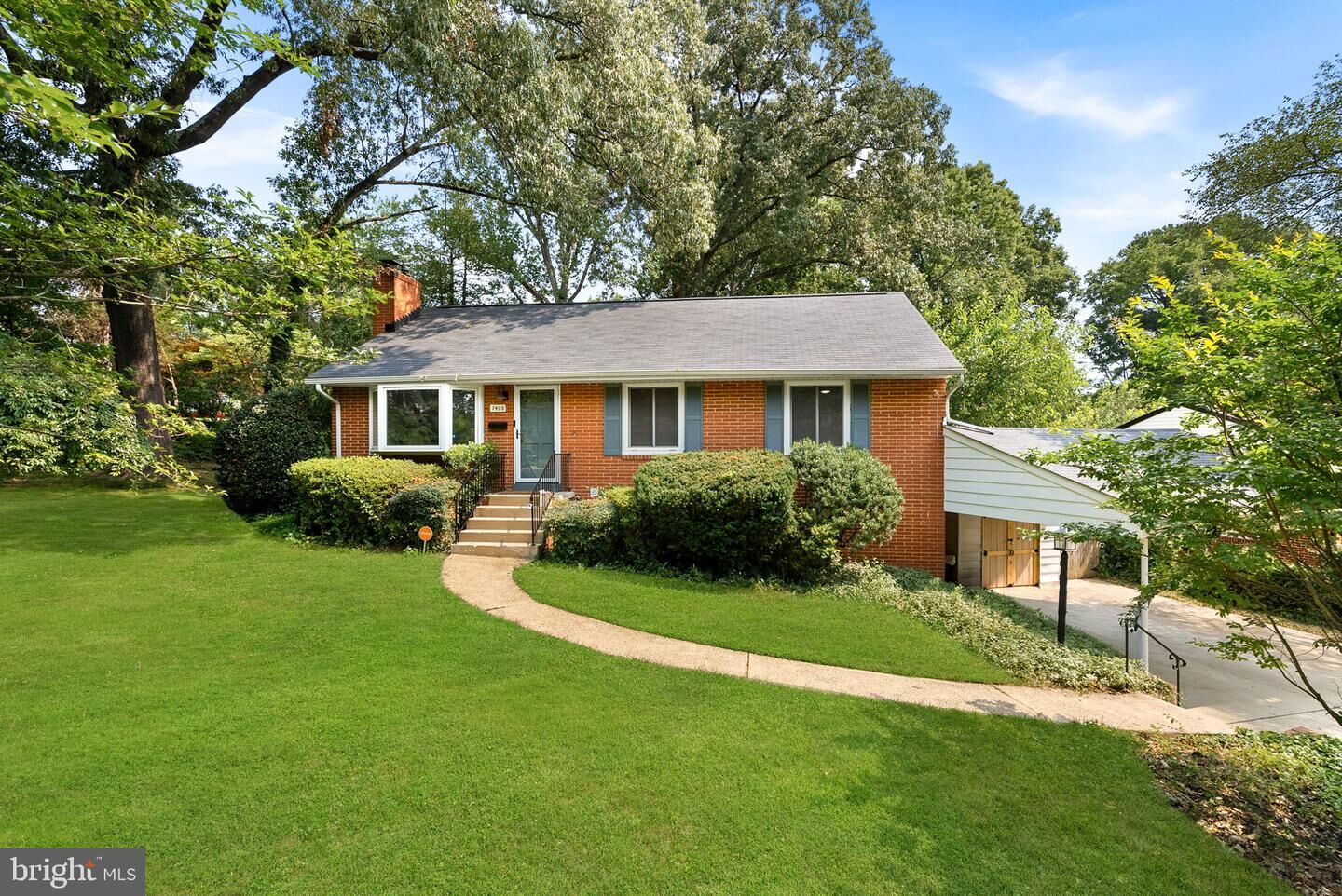 Property Photo:  7408 Masonville Drive  VA 22003 