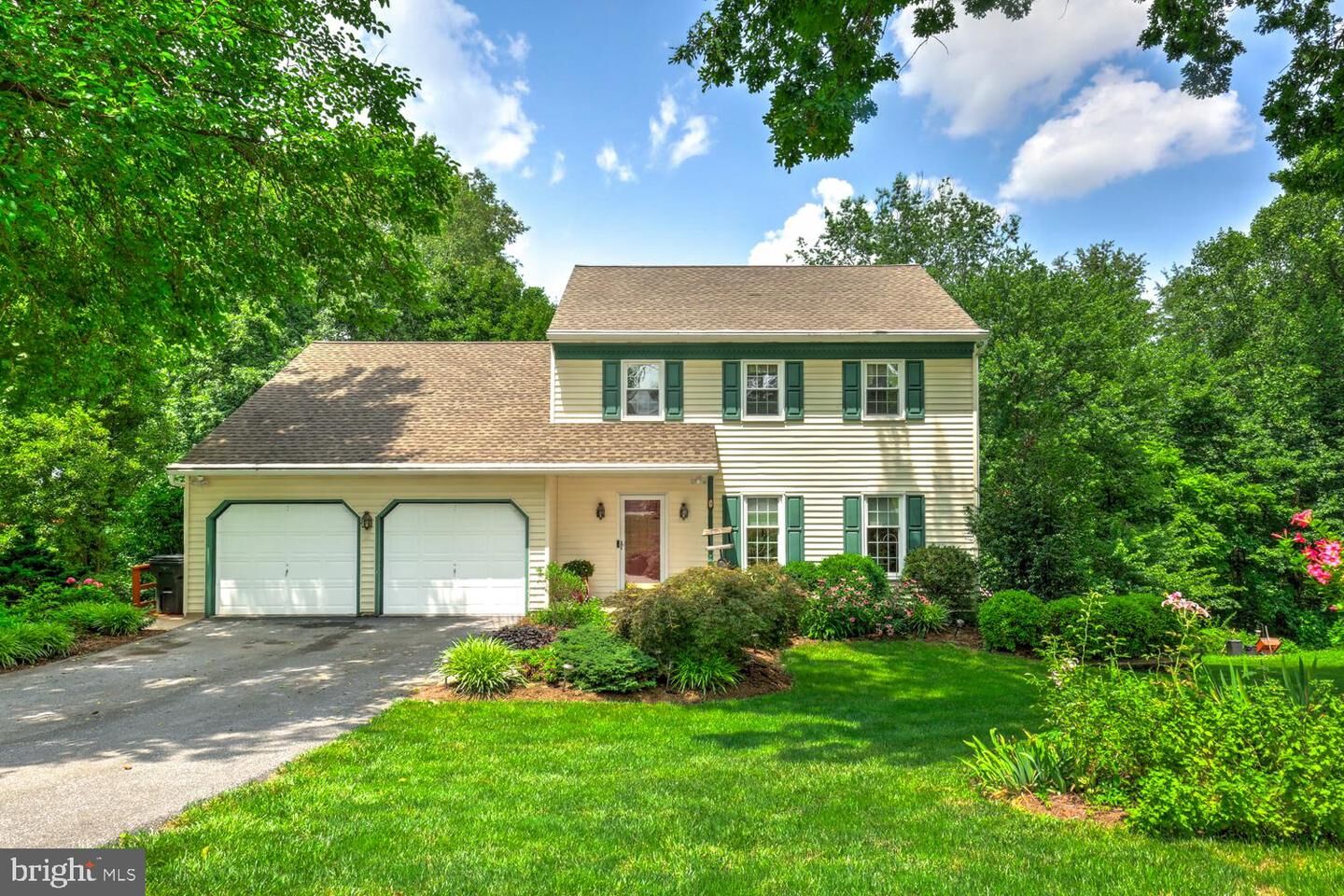 Property Photo:  66 Slaymaker Hill Road  PA 17535 