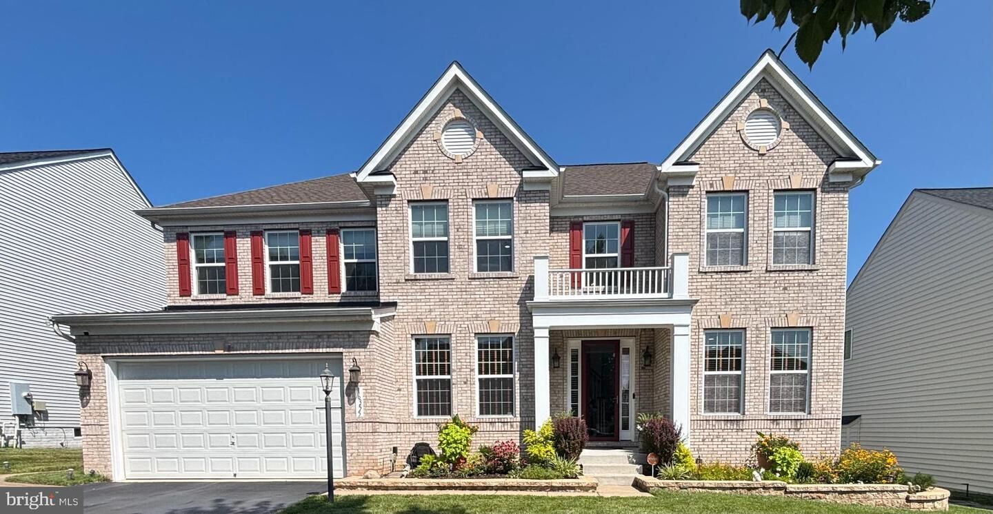 Property Photo:  16355 Boatswain Circle  VA 22191 