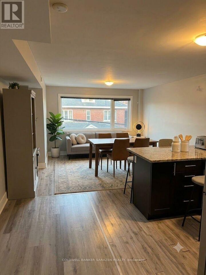 Property Photo:  167 Aylmer Avenue 3  ON K1S 2X1 