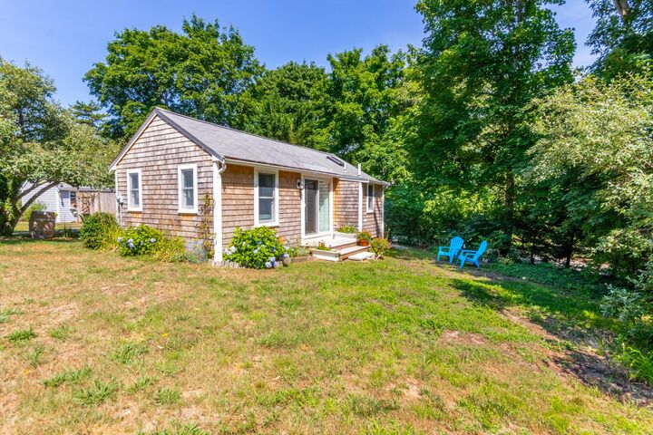Property Photo:  319 S Orleans Road Unit 2  MA 02653 