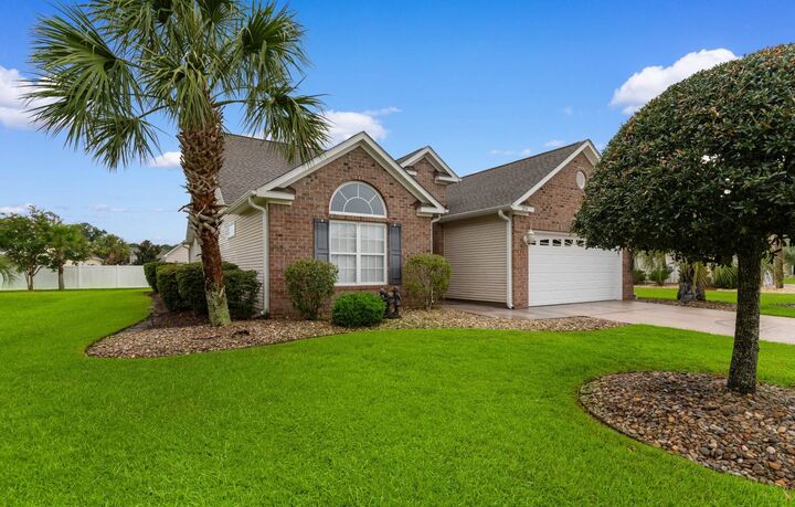 Property Photo: 214 Southern Breezes Circle SC 29576