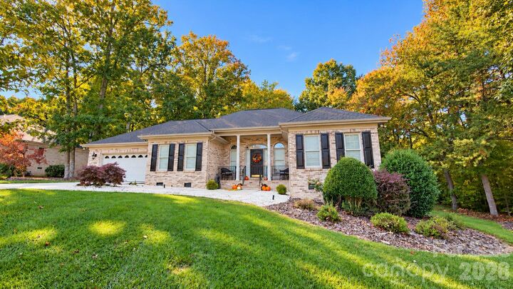 Property Photo:  55 Wittenburg Springs Drive  NC 28681 