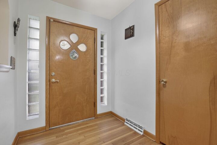Property Photo:  393 Pierson Boulevard  OH 43055 