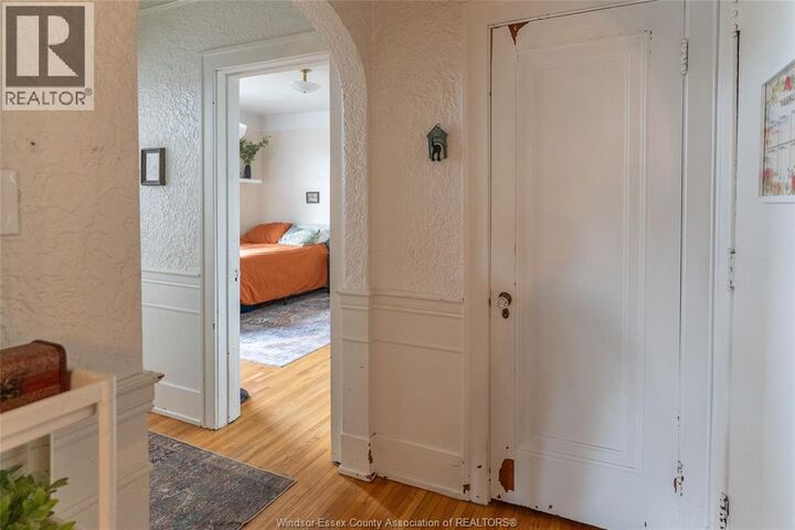 Property Photo:  710 Giles Boulevard East 302  ON N9A 4E4 