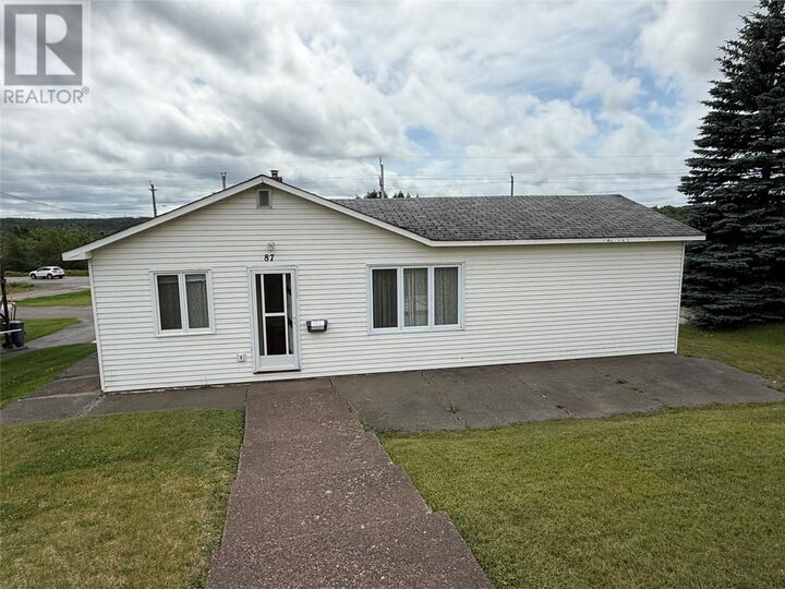 Property Photo:  87 Circular Road  NL A2A 1B6 
