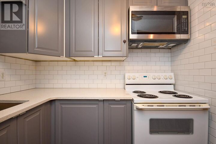 Property Photo:  5572 North Ridge Road 710  NS B3K 5S2 