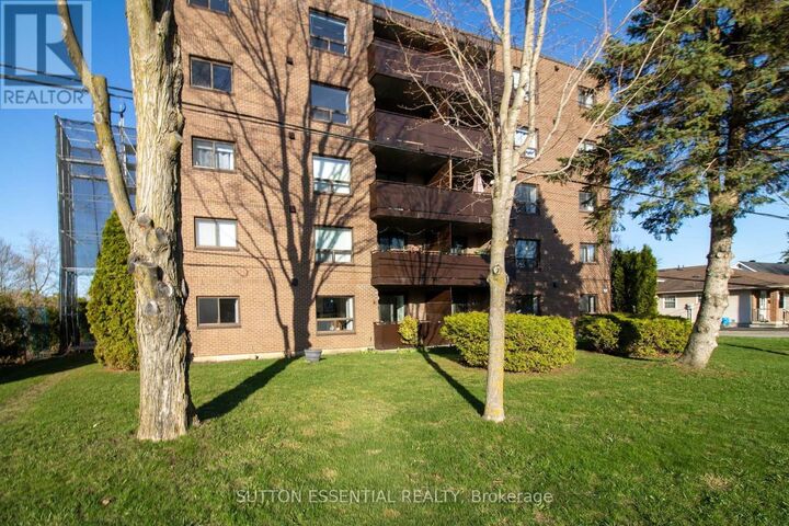Property Photo:  95 Windsor Drive 104  ON K6V 3H7 