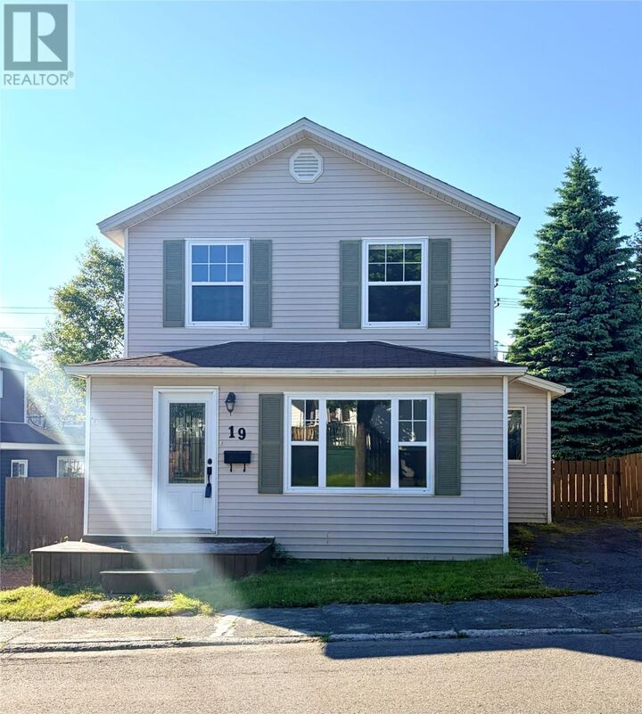 19 Monchy Road — photo 1