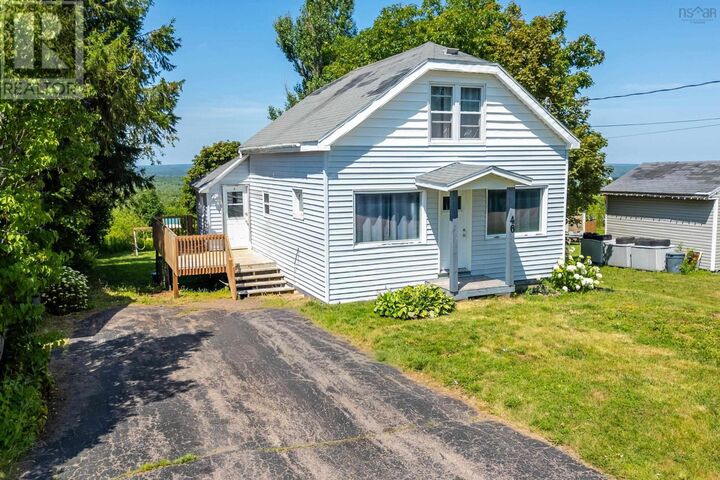 Property Photo: 46 Maple Street NS B0M 1X0