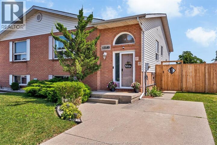 Property Photo:  12589 Horwood Crescent  ON N8N 4T7 