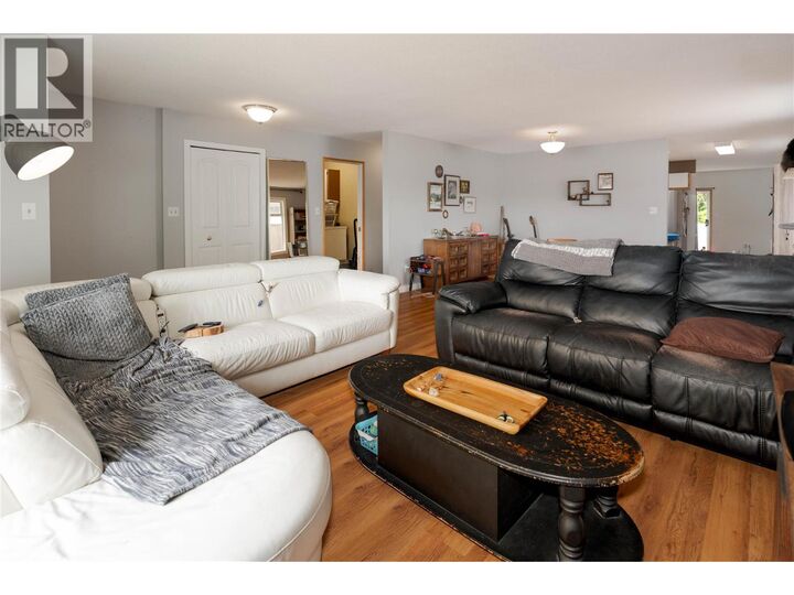 Property Photo:  1431 Inkar Road  BC V1Y 8J1 