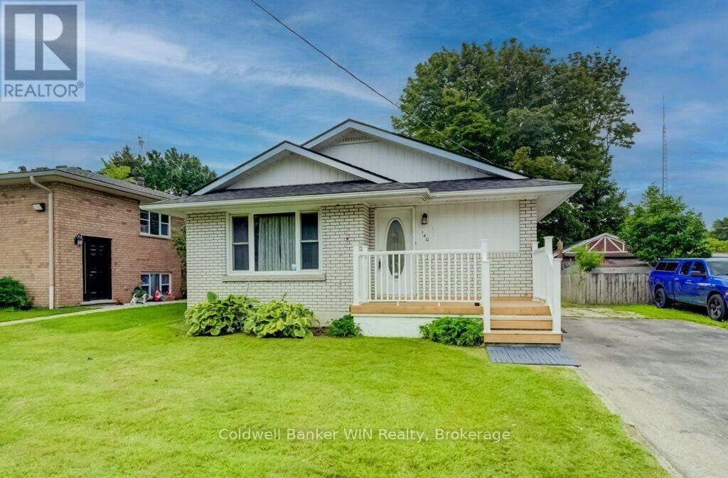 Property Photo:  140 Queen Street East  ON N0G 2L3 