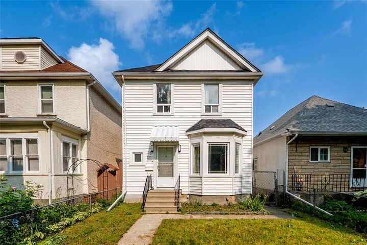 631 Agnes Street — photo 1