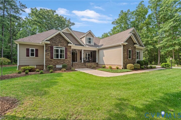 Property Photo:  6009 Swans Lane  VA 23111 