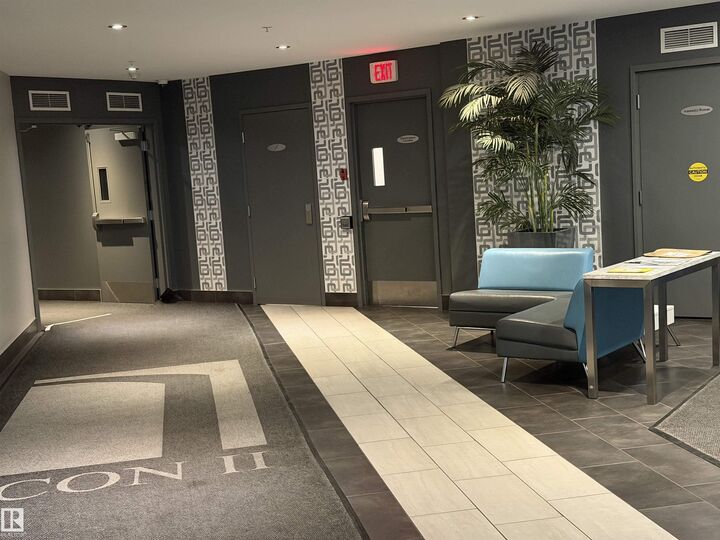 Property Photo: 10152 104 Street NW 1005 AB T5J 0B6