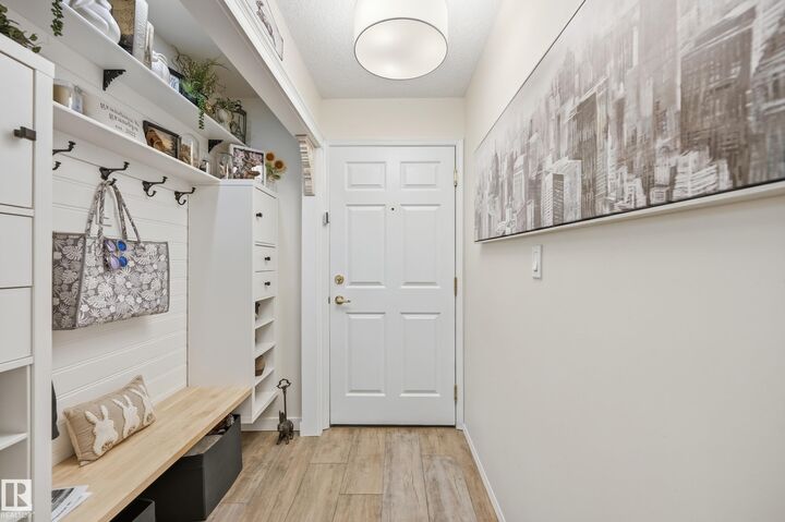 Property Photo:  9760 176 Street NW 208  AB T5T 5Z5 