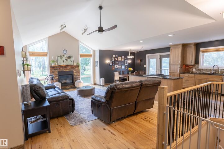 25 53051 Rge Road 211 — photo 1