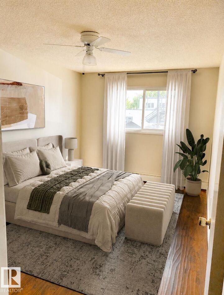 Property Photo:  10149 83 Avenue NW 201  AB T6E 2C5 