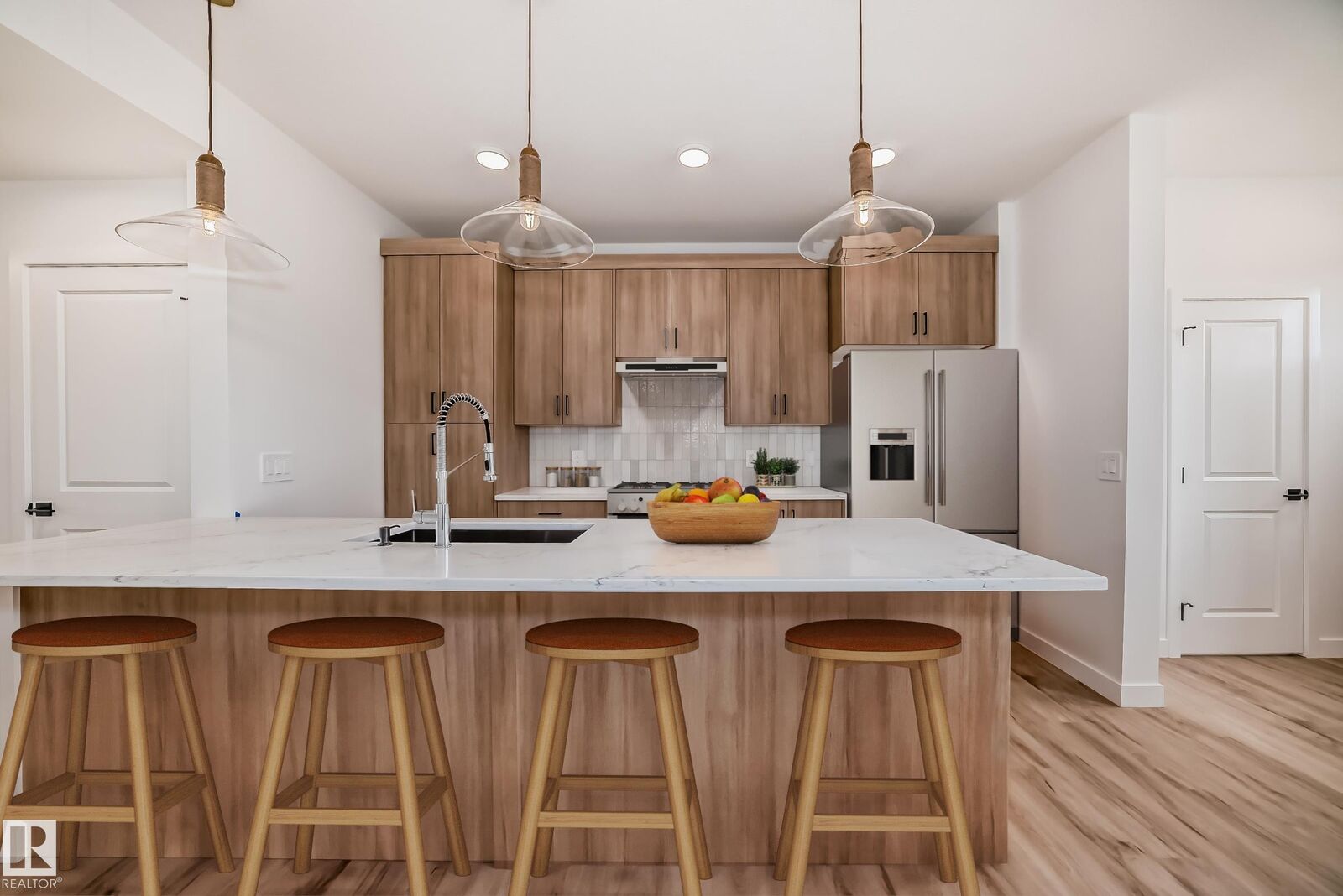 Property Photo:  2624 62 Street SW  AB T6X 3G3 
