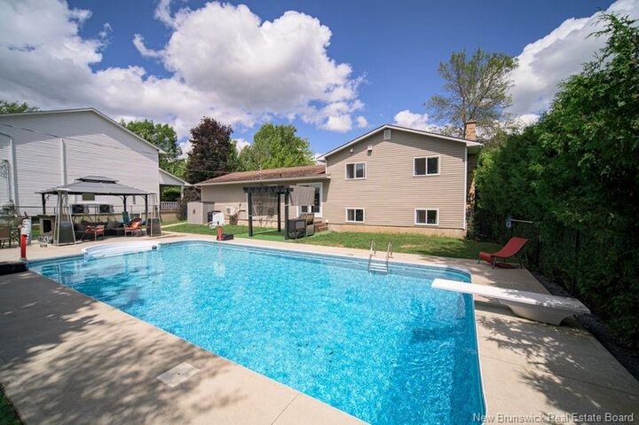 Property Photo:  72 Birmingham Court  NB E3B 6H2 