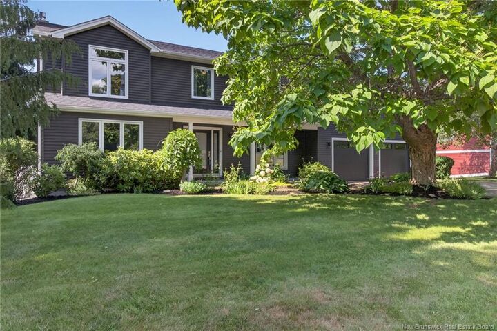 322 Lavoie Street — photo 1